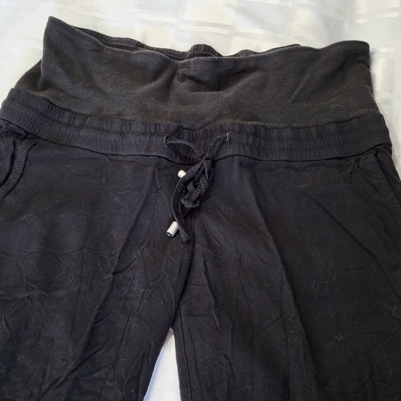 H&M MAMA MATERNITY WEAR BLACK PANTS SIZE MEDIUM WOMEN'S WEAR PREGNANCY COMFORT - Picture 3 of 15